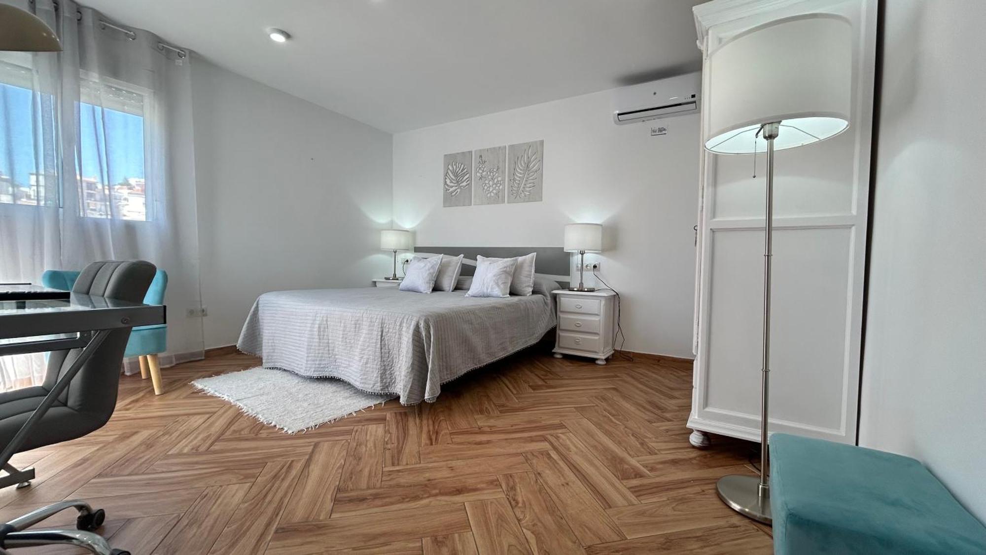 דירות Piso Con Gran Terraza En Malaga Arenas מראה חיצוני תמונה